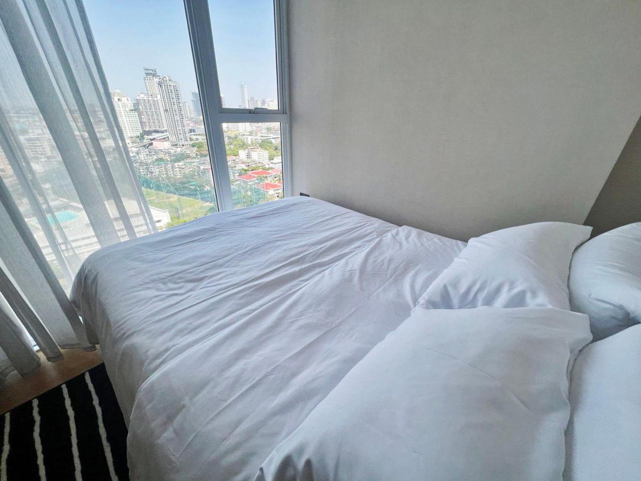 2 Bedroom Luxury Apartment 3 Min Walk From Bts Ekkamai バンコク都 エクステリア 写真